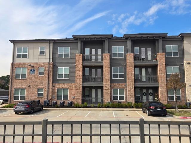 pros and cons of living in houston